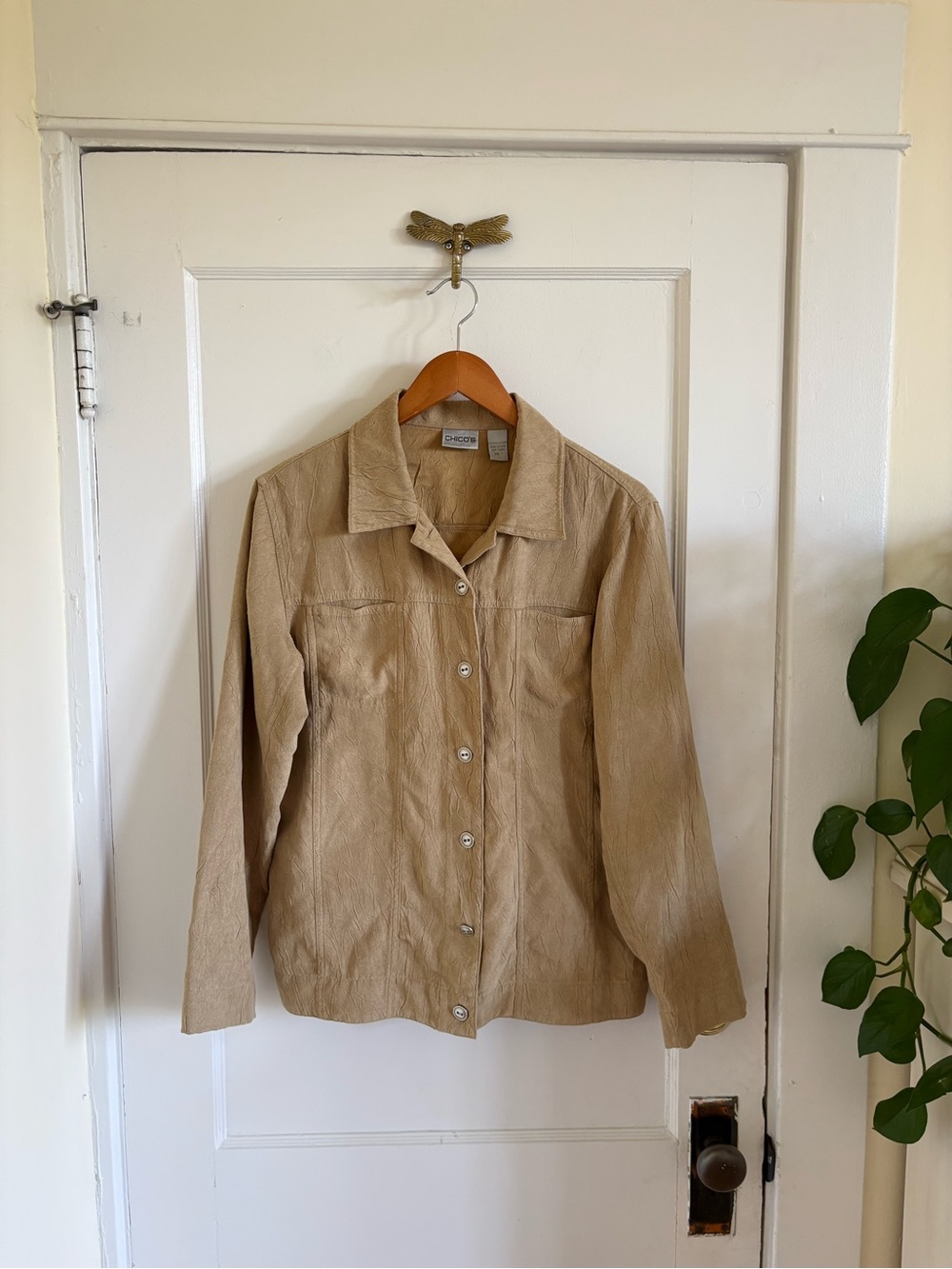 Chicos Faux‎ Suede Button-Up Shirt Jacket in Tan -Size 1 - Medium/8